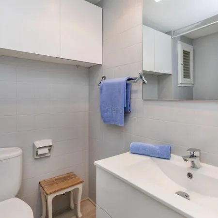 Serenity By Interhome アパート トッサ・デ・マール