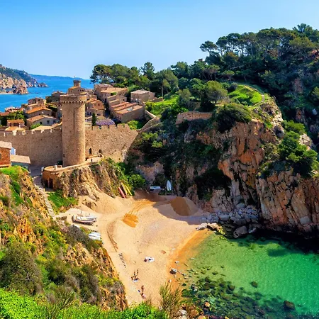 Serenity By Interhome * トッサ・デ・マール